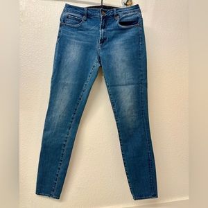 Leith women's jeans size 27 fits 4-6